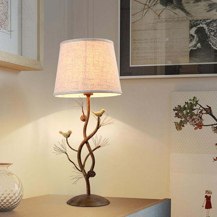 Fabric Pinecone Bird Iron Table Lamp