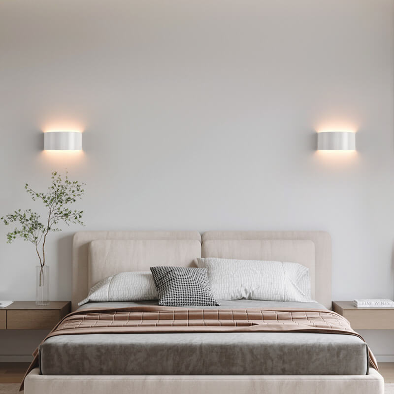 Solid Color Iron Half-circle Wall Lamp