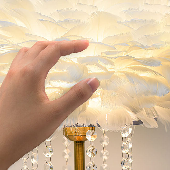 Feather Round Crystal Beads Table Lamp