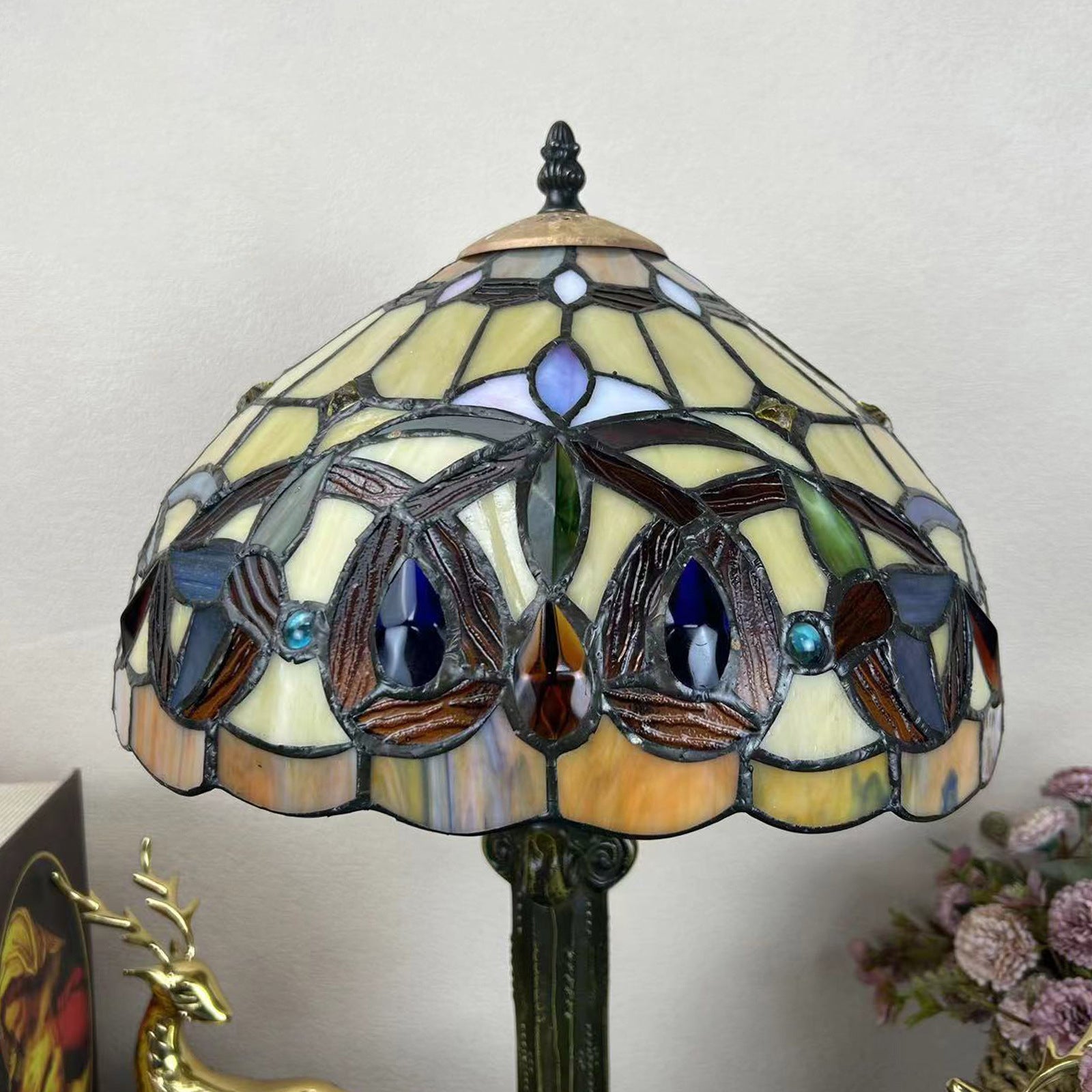 Metal Hardware Glass Semicircular Table Lamp