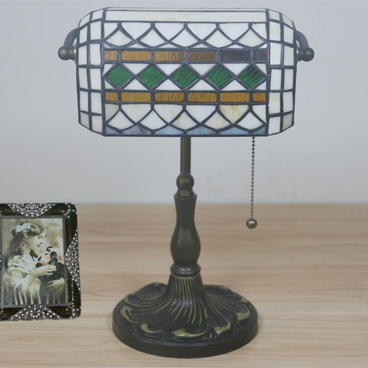 European Vintage Tiffany Table Lamp