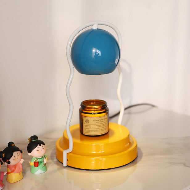 Wavy Iron Round Melting Table Lamp