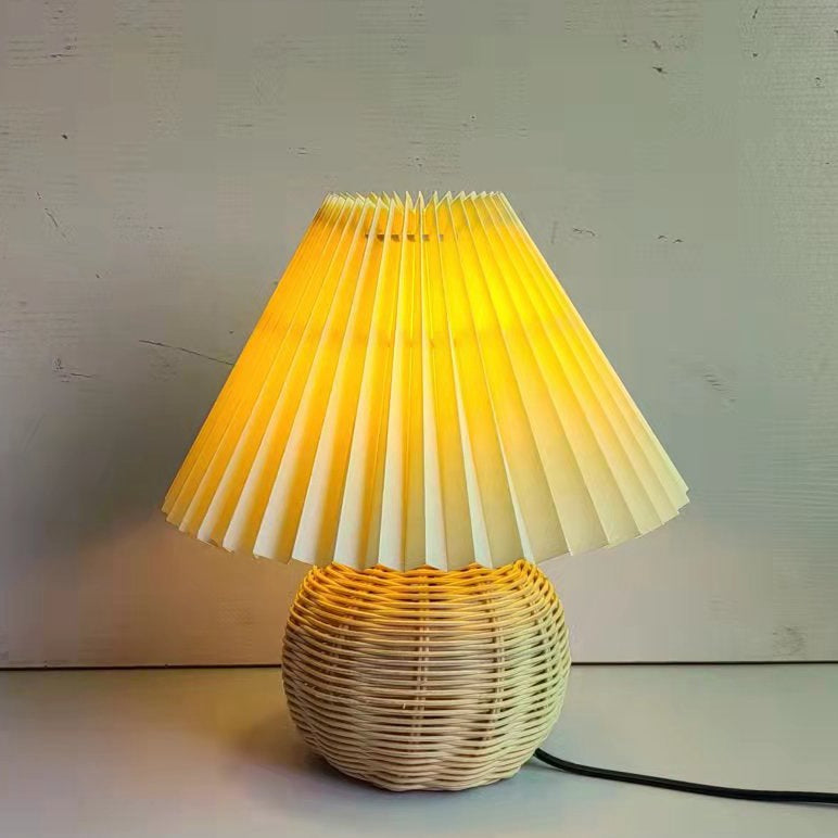 Round Pleated Bamboo Fabric Table Lamp