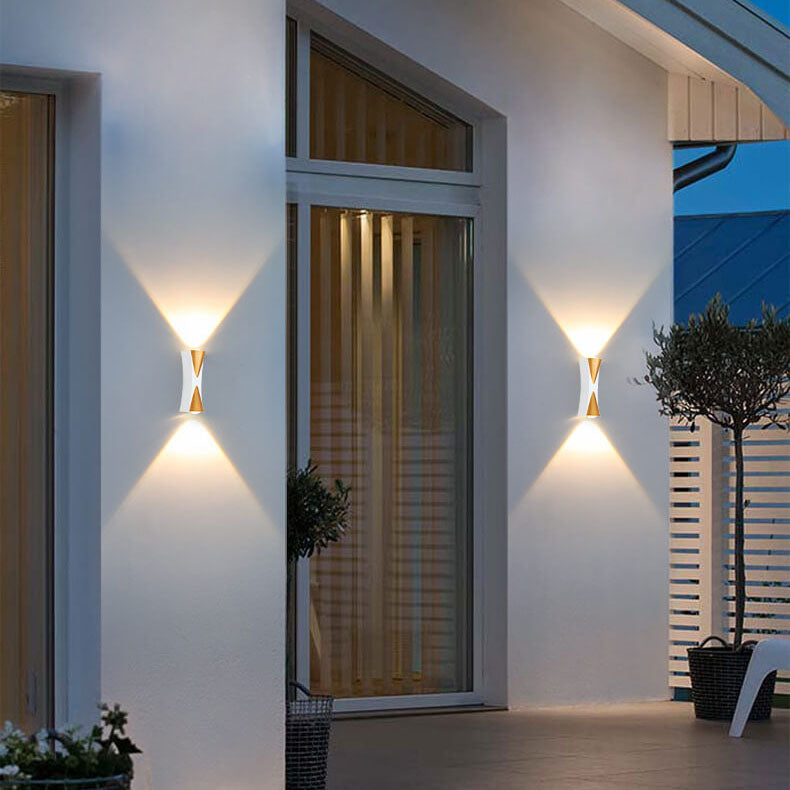 Aluminum Horn Outdoor Light