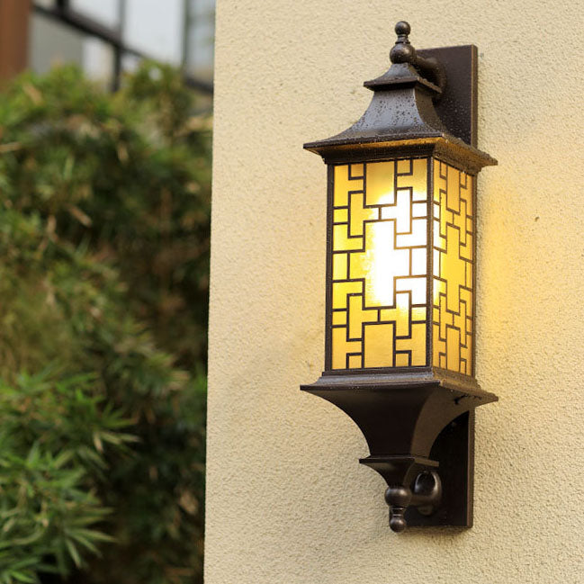 Square Lantern Cage Outdoor Light