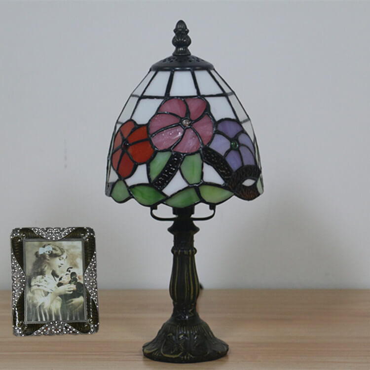 Style Stained Glass Cone Table Lamp