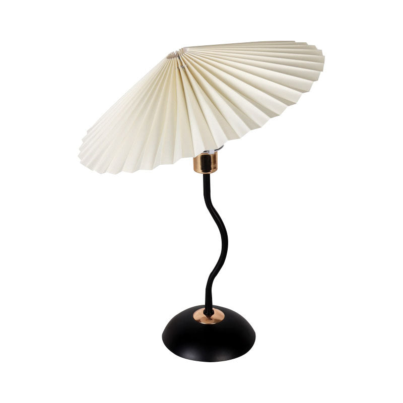 Pleated Fabric Round Iron Table Lamp