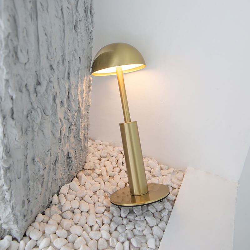 Gold Dome Charging Table Lamp