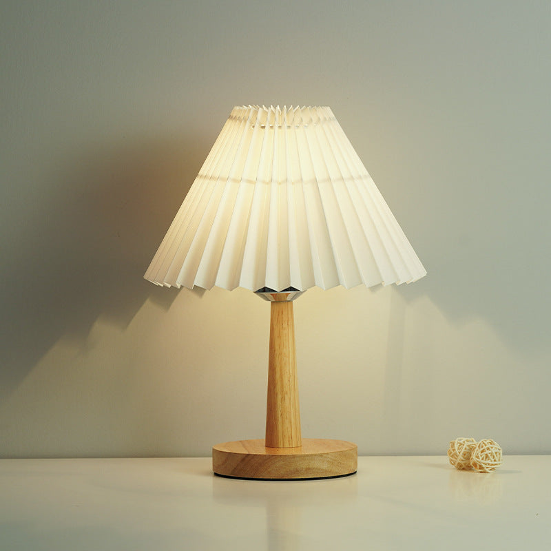 Pleated Umbrella-shaped Table Lamp