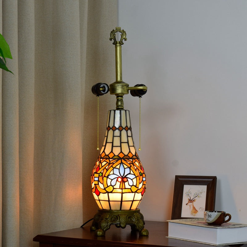 Floral Peach Heart Design 3-Light Table Lamp