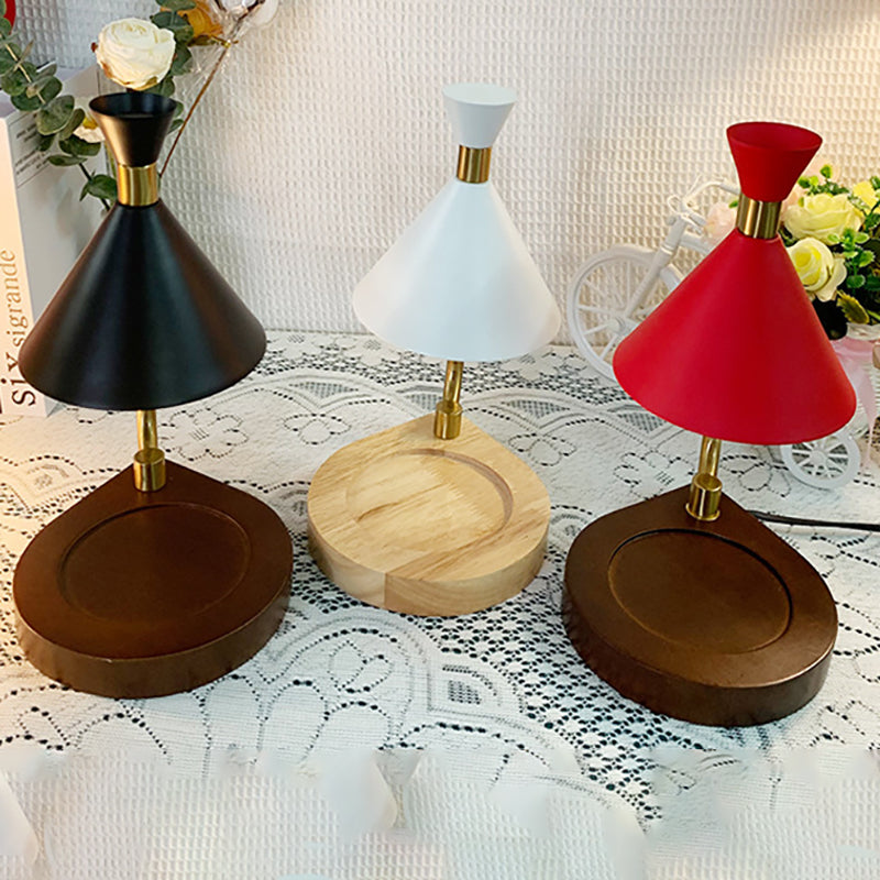 Iron Conical Wooden Melting Table Lamp