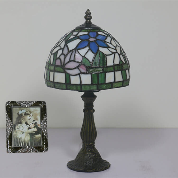 Grass Flower Stained Glass Table Lamp