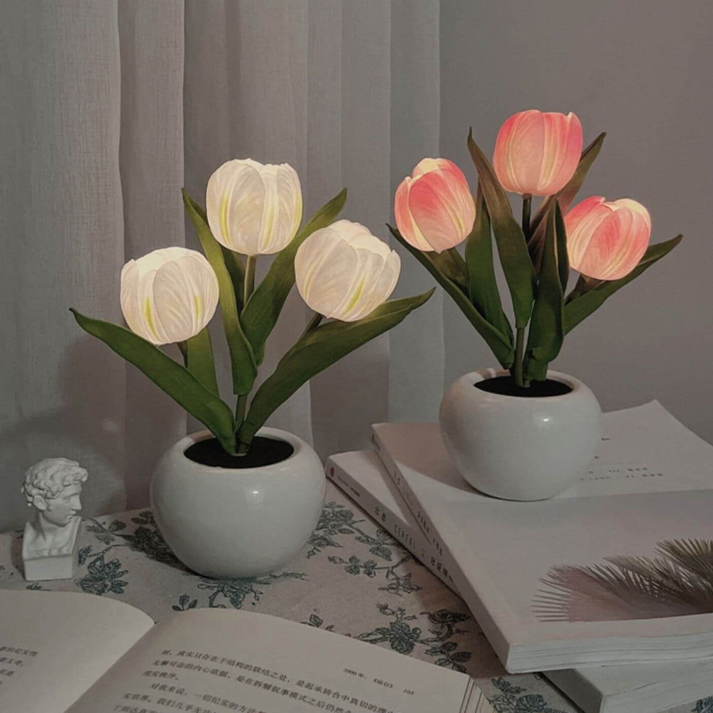 Tulip Simulation Bouquet Ceramic Table Lamp