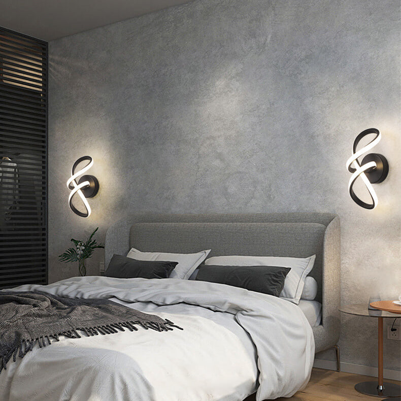 Twisted Line Shape Aluminum Wall Lamp
