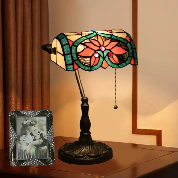 Floral Peach Heart Stained Table Lamp
