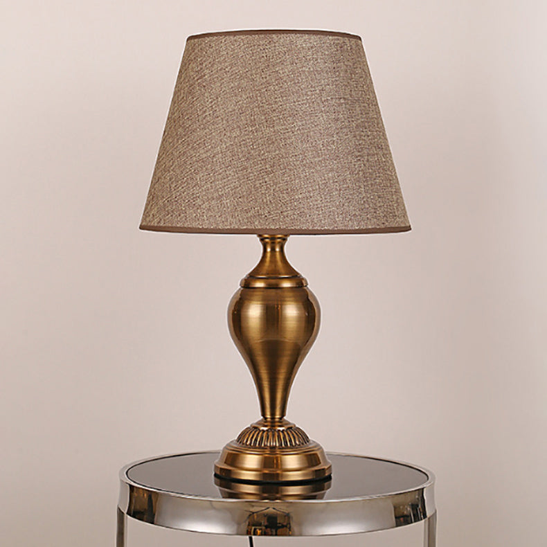 Round Fabric Hardware Bedroom Table Lamp