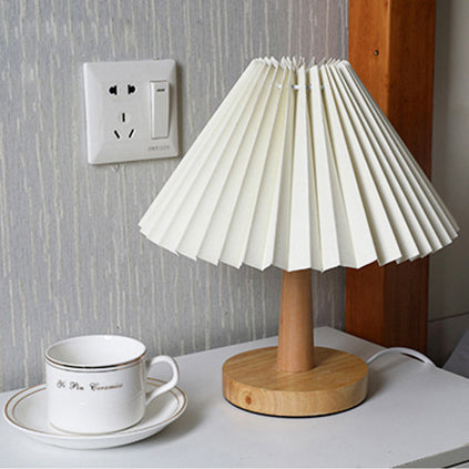 Pleated Umbrella-shaped Table Lamp