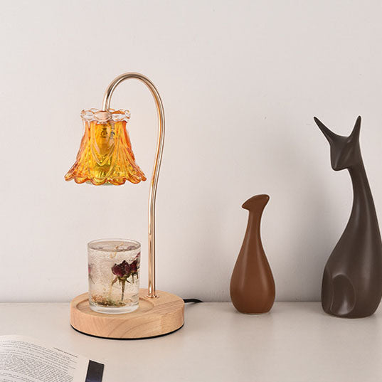 Classical Bellflower Melting Wax Table Lamp