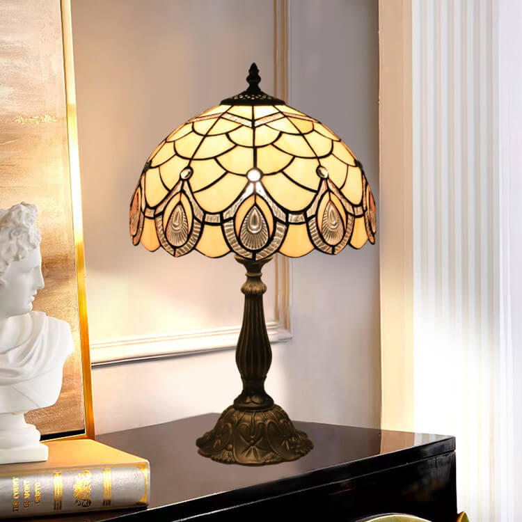 Lotus Resin Stained Glass Table Lamp