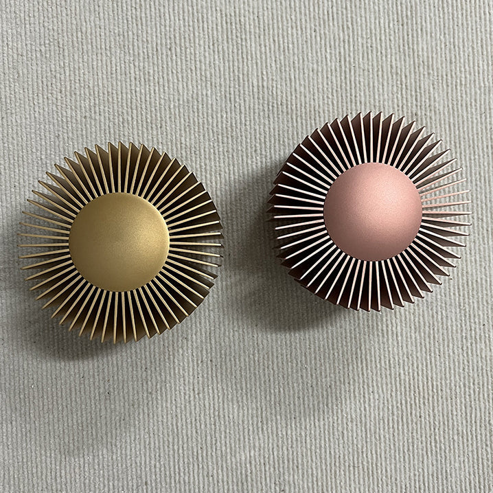Aluminum Round Sun Flower Wall Lamp