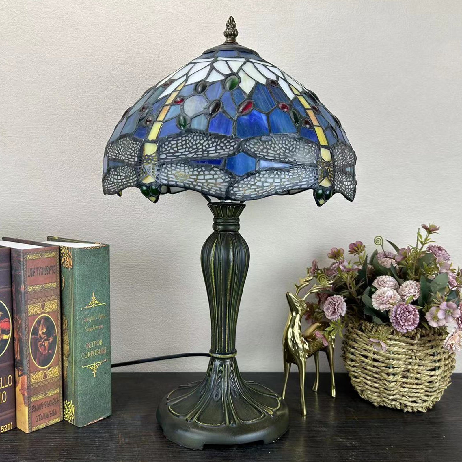 Round Dome Flower Alloy Table Lamp
