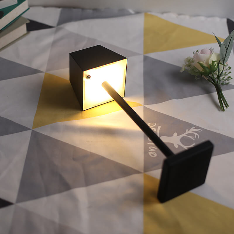 Solid Color Square Metal Table Lamp