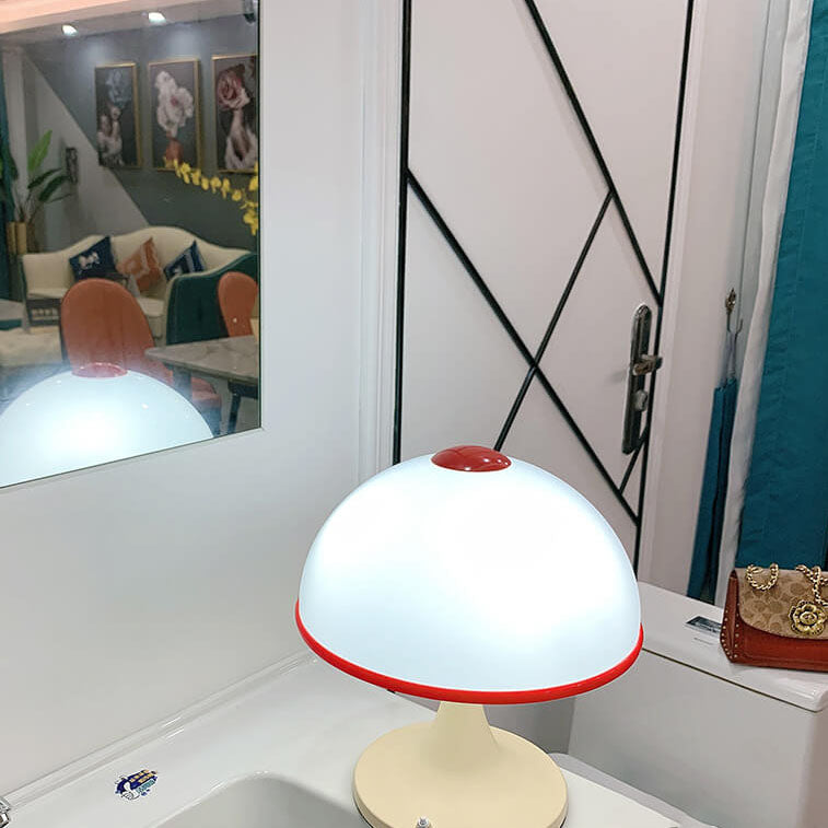 Cream Mushroom Metal Table Lamp