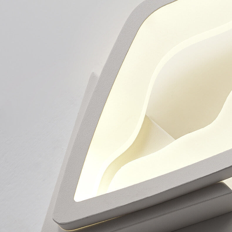 Acrylic Flame Design Wall Lamp