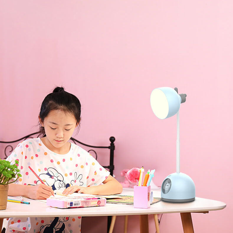 Cartoon Student Charging Table Lamp