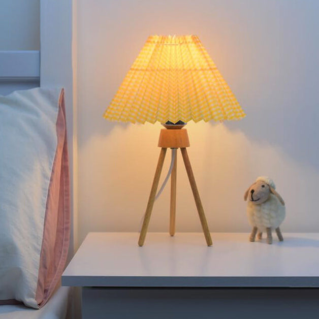 Tripod Pleated Design Umbrella Table Lamp