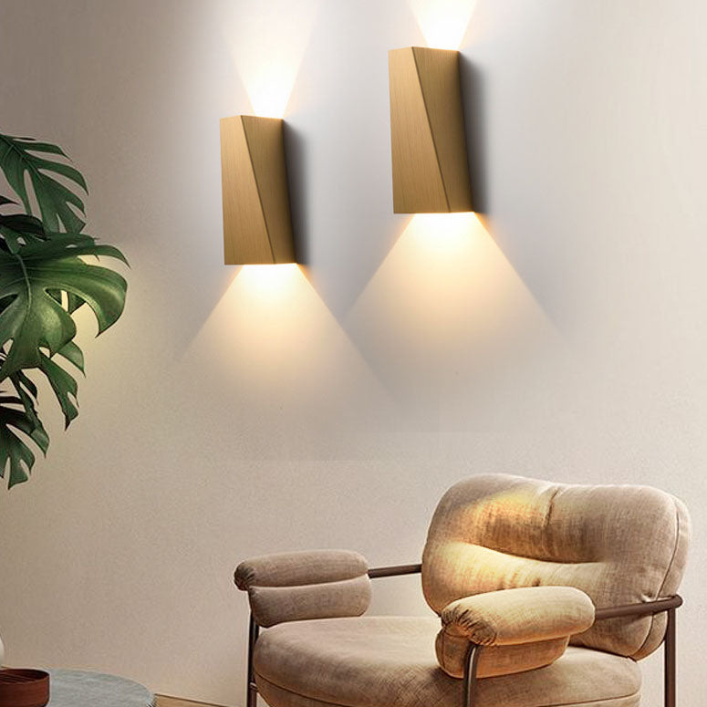 Brushed Aluminum Geometric Square Wall Lamp