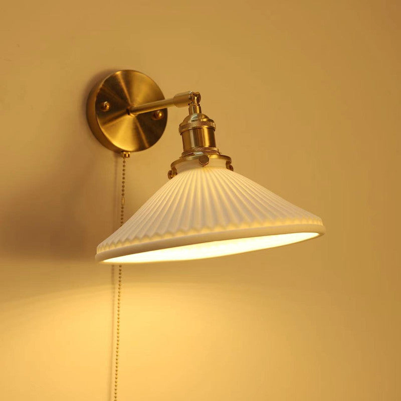 Brass Round Vanity Bedroom Wall Lamp