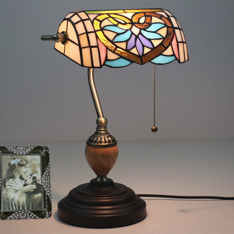 Mediterranean Heart Stained Glass Table Lamp