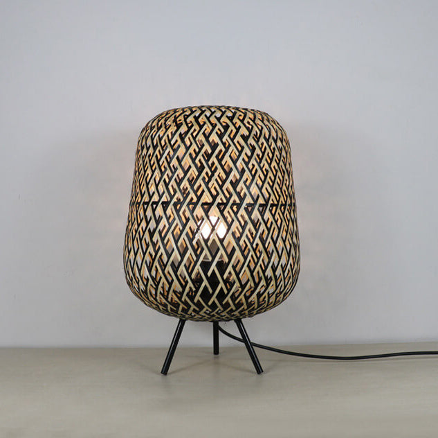 Rattan Weaving Oval Ball Table Lamp