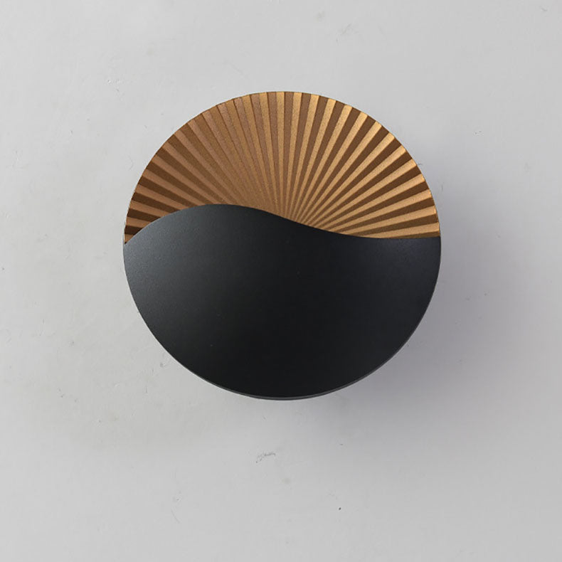Round Shell Aluminum Garden Outdoor Light
