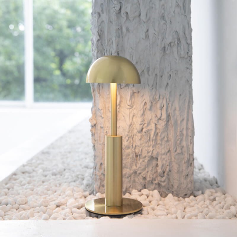 Gold Dome Charging Table Lamp