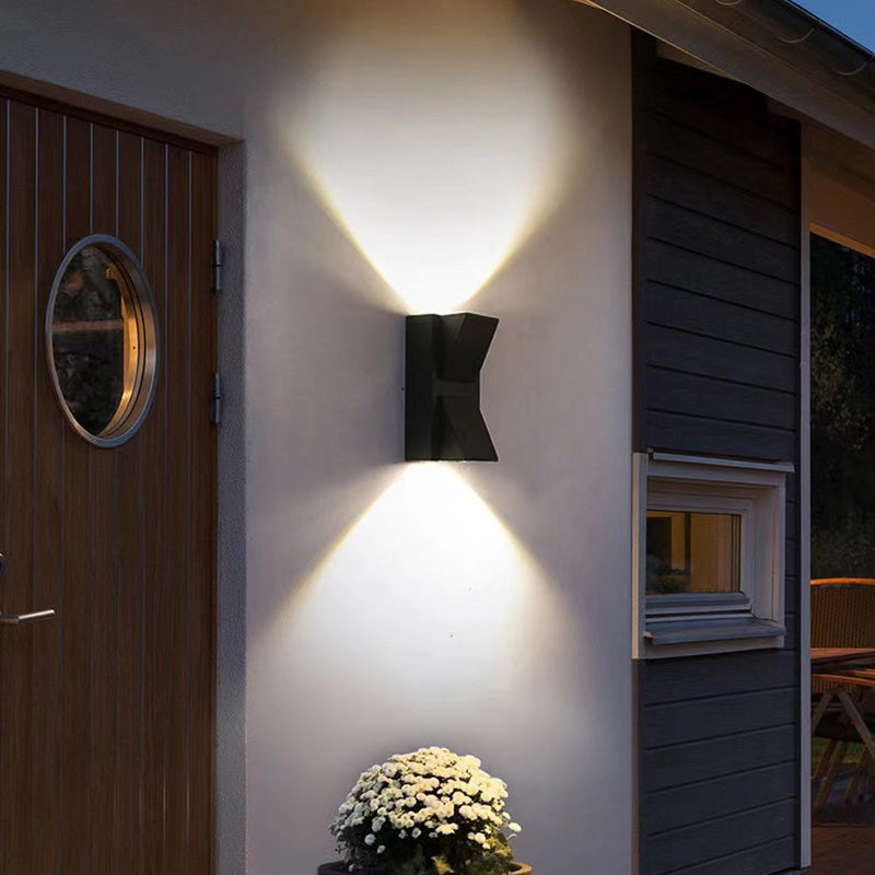 Aluminum Rectangular Triangular Prism Outdoor Light
