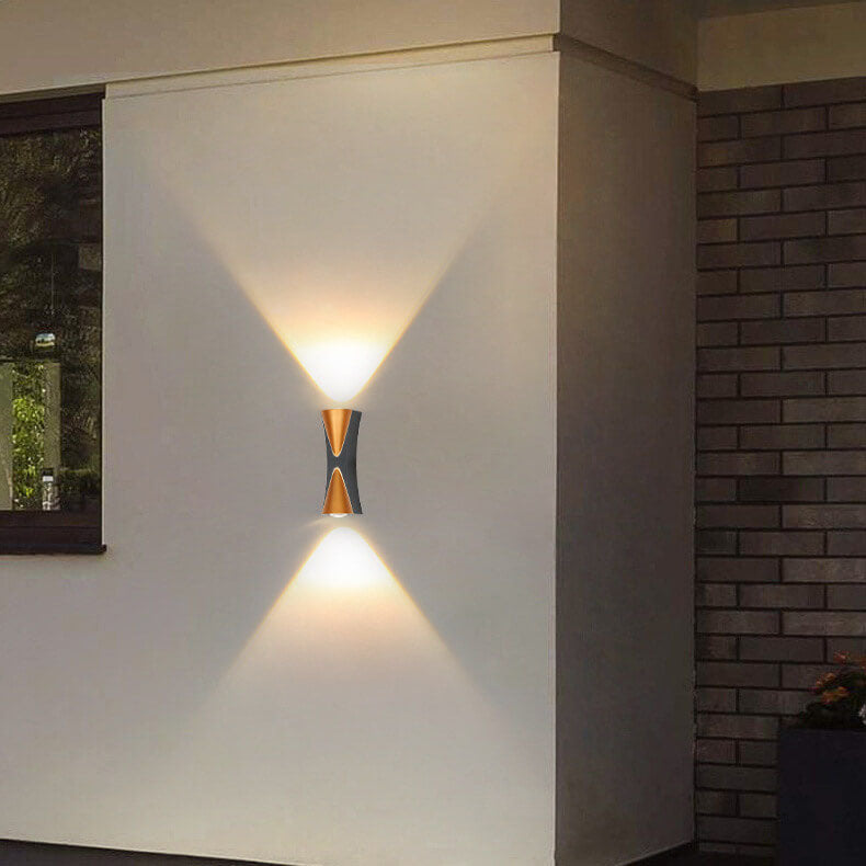 Aluminum Horn Outdoor Light