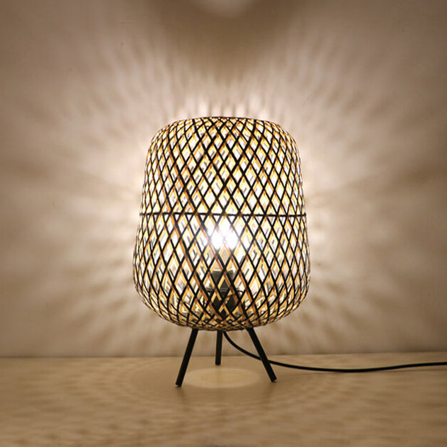 Rattan Weaving Oval Ball Table Lamp