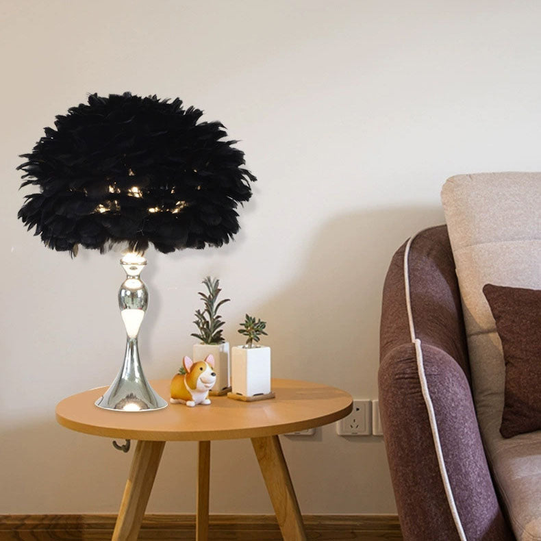 Feather Round Iron Table Lamp