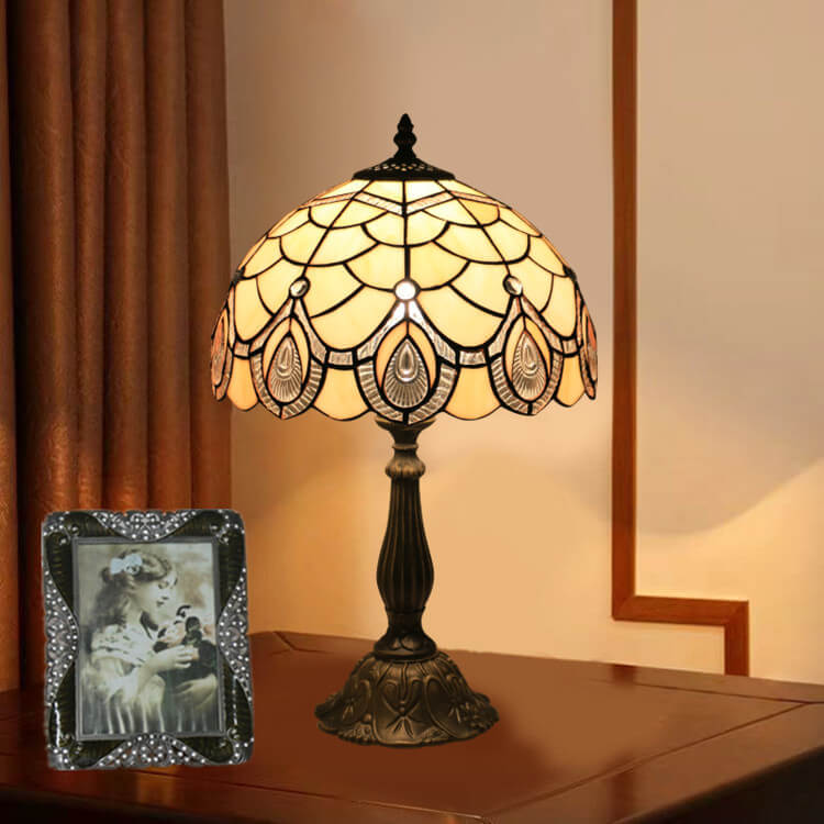Lotus Resin Stained Glass Table Lamp