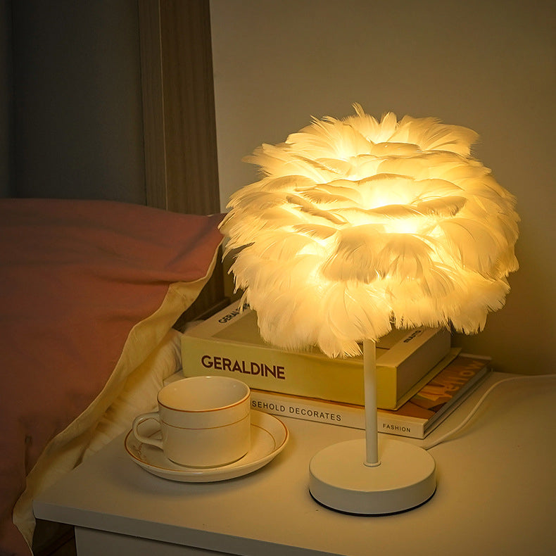 Iron Feather Bedroom Table Lamp