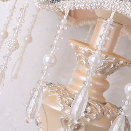 Round Tasseled Vase Fabric Table Lamp
