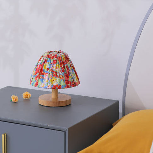 Iron Flower Shape Table Lamp