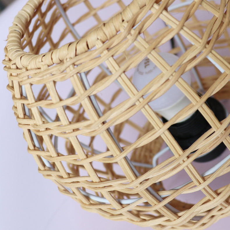 Farmhouse Metal Weaving Cane Table Lamp