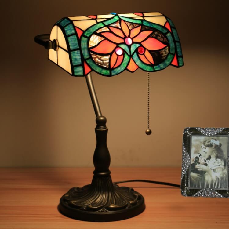 Floral Peach Heart Stained Table Lamp