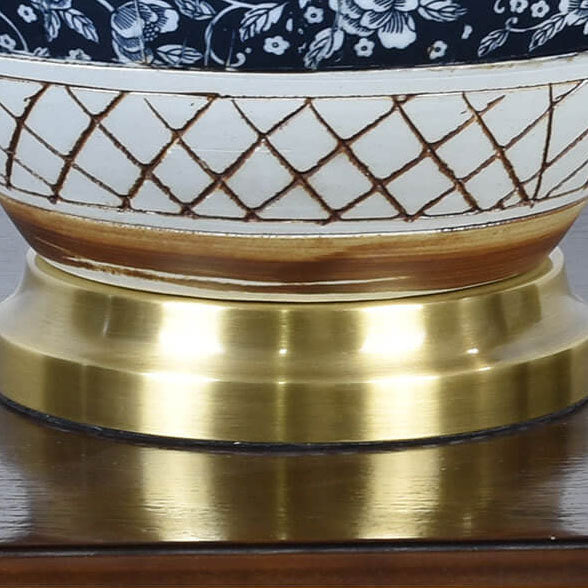 Round Ceramic Hardware Fabric Table Lamp