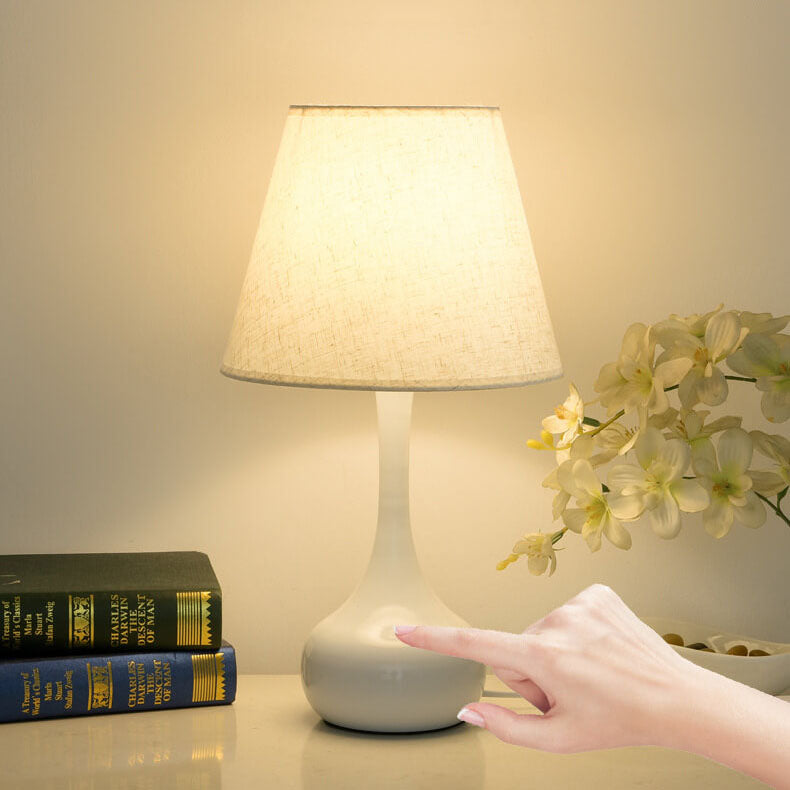 Pure Black White Iron Table Lamp