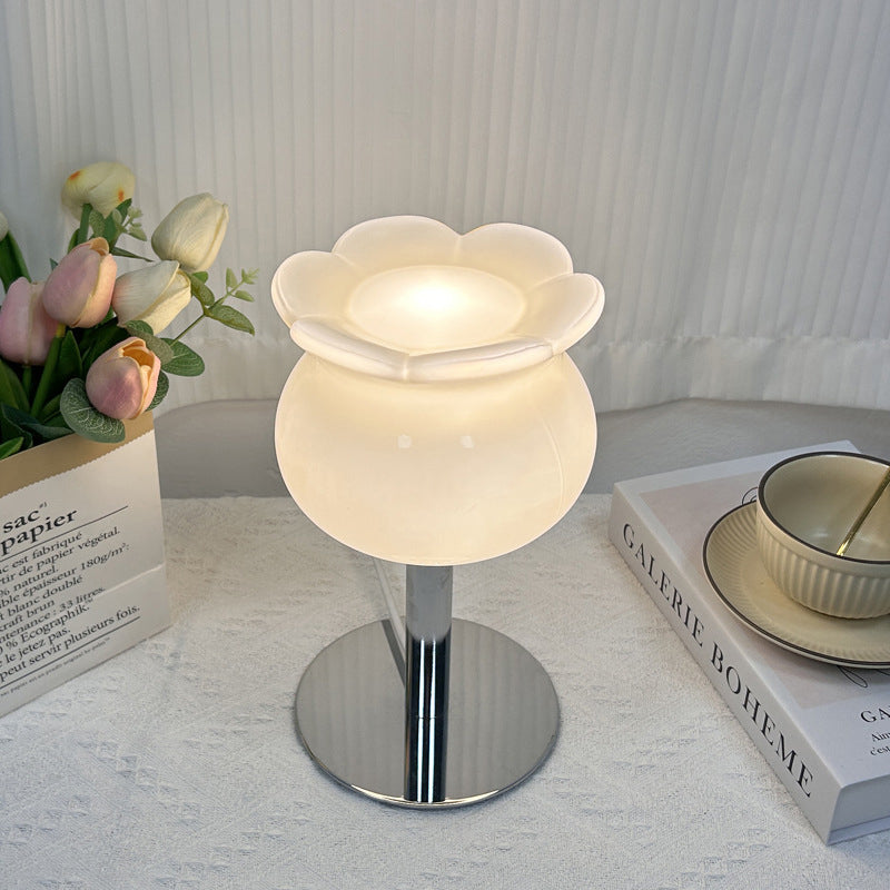 Iron Glass Tulip Flower Table Lamp