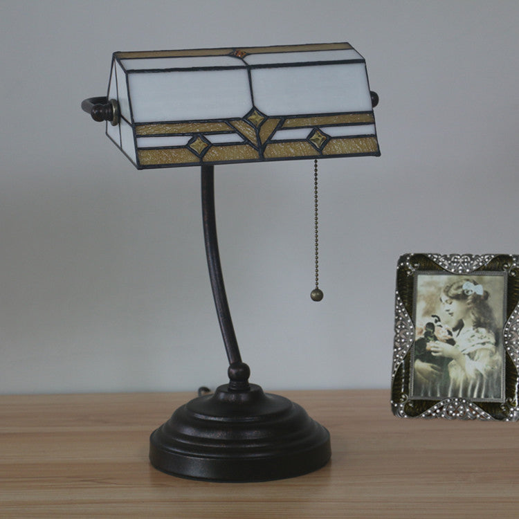 Plaid Trapezoidal Stained Glass Table Lamp